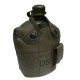 Cantimplora tipo militar